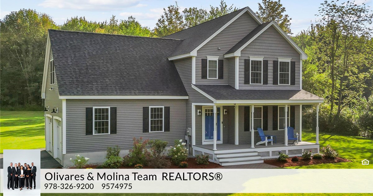 54 Lane Rd, Derry, NH 03038